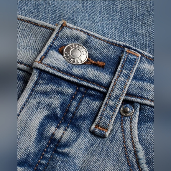 Express High Rise Light Wash Skinny Jeans - Size 2R - Picture 4 of 12